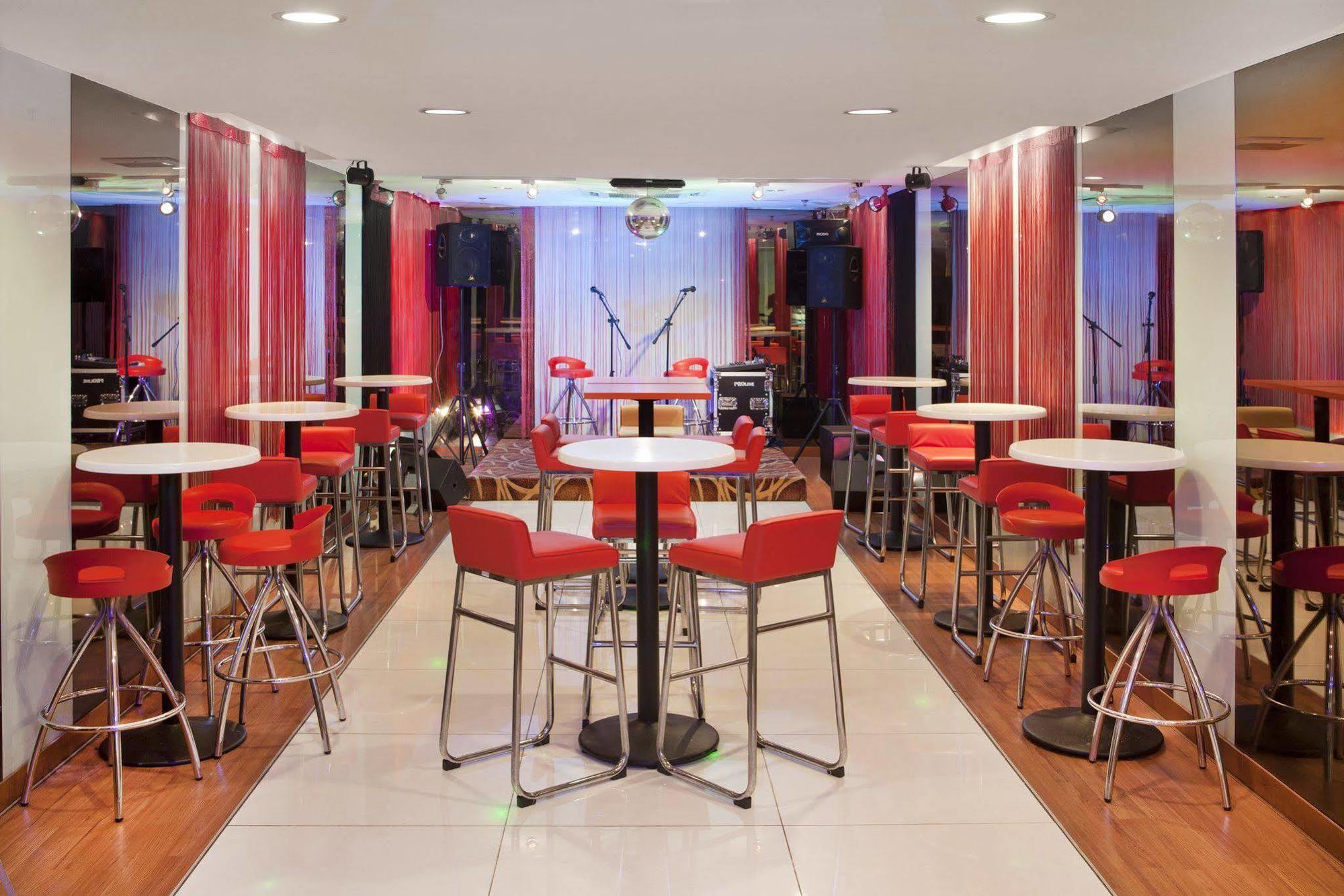 Silka Johor Bahru Hotel Exterior photo