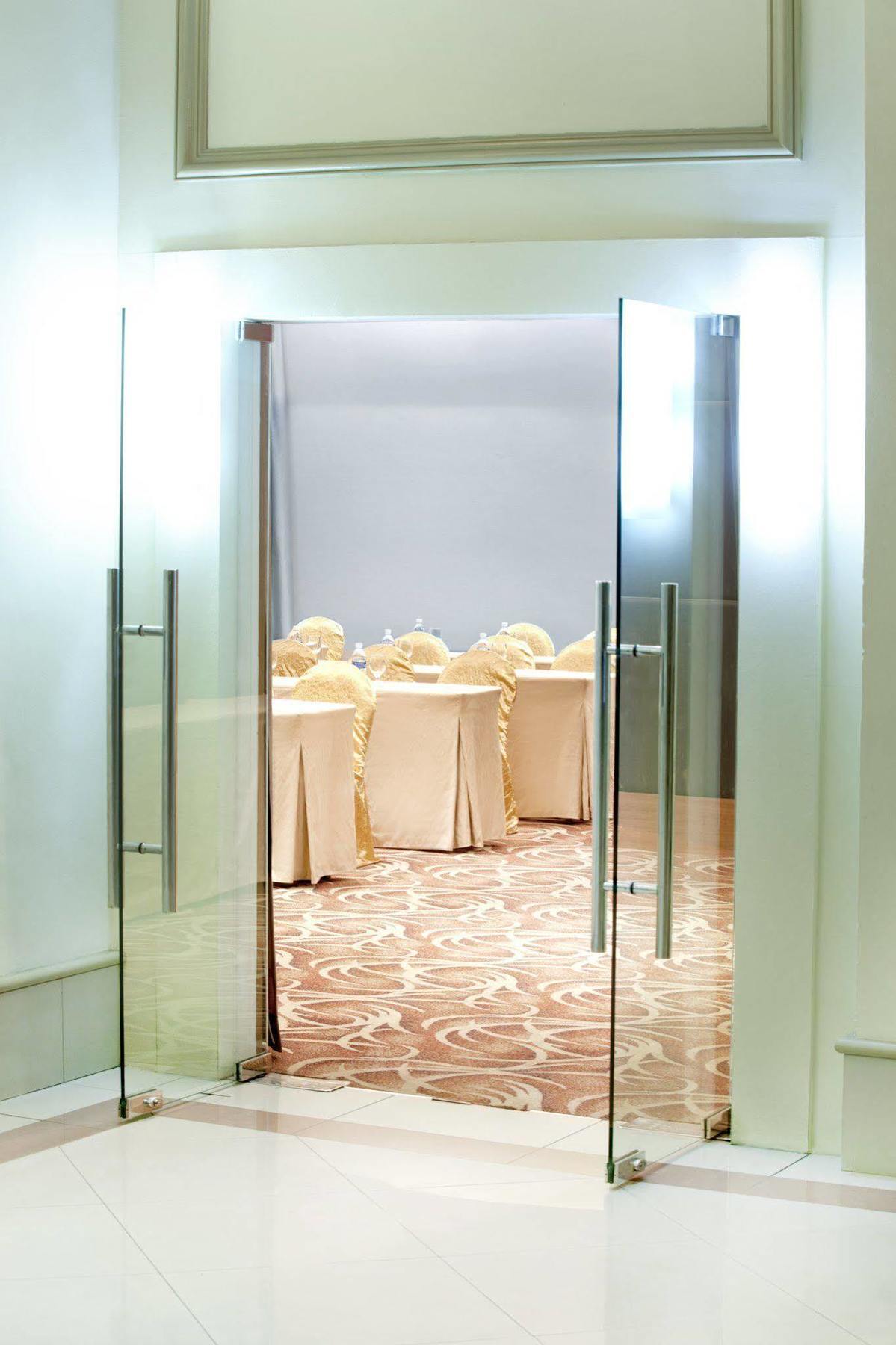 Silka Johor Bahru Hotel Exterior photo