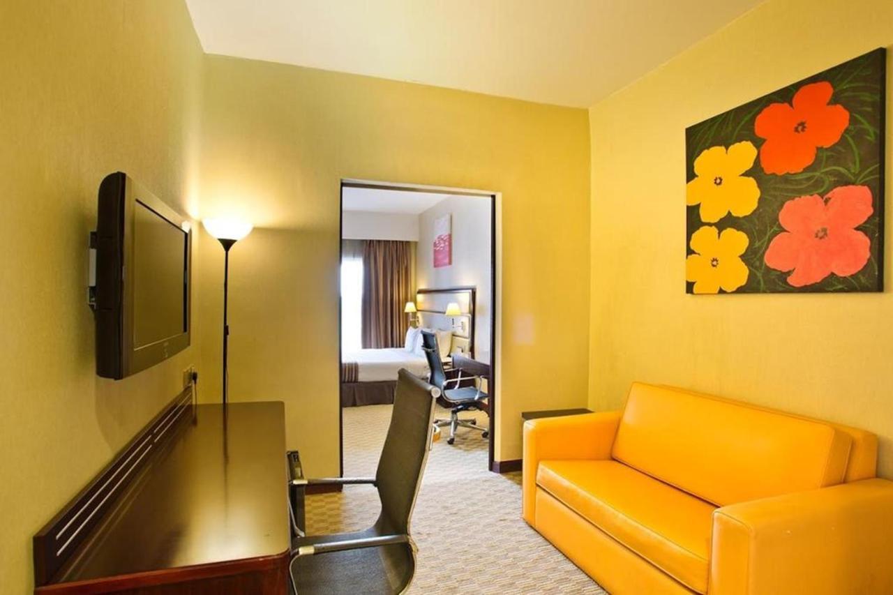 Silka Johor Bahru Hotel Exterior photo